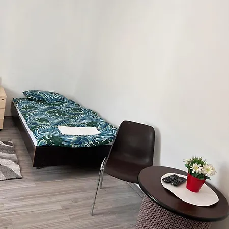 Csokonai Apartman Salgótarján Exterior foto