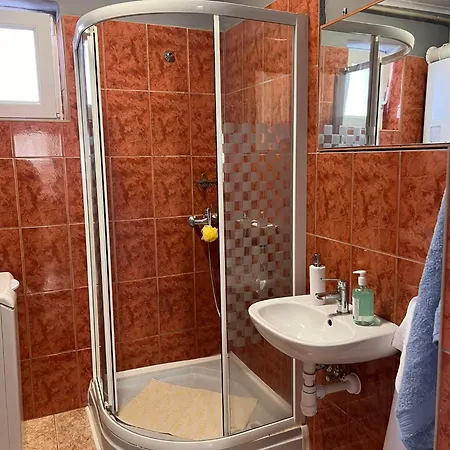 Csokonai Apartman Salgótarján Exterior foto
